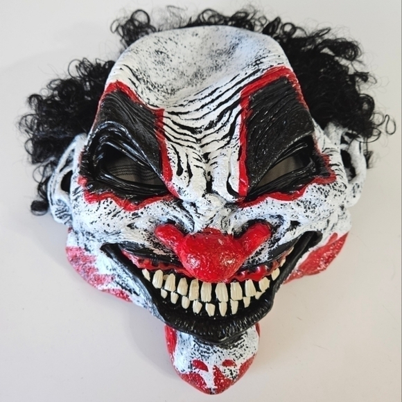 California Costumes Scary Clown Halloween Mask with Attached Wig - Picture 6 of 6